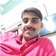 Anglophone expérimenté avec une maîtrise de l'anglais parlé. 3 ans d'expérience dans l'enseignement de l'anglais